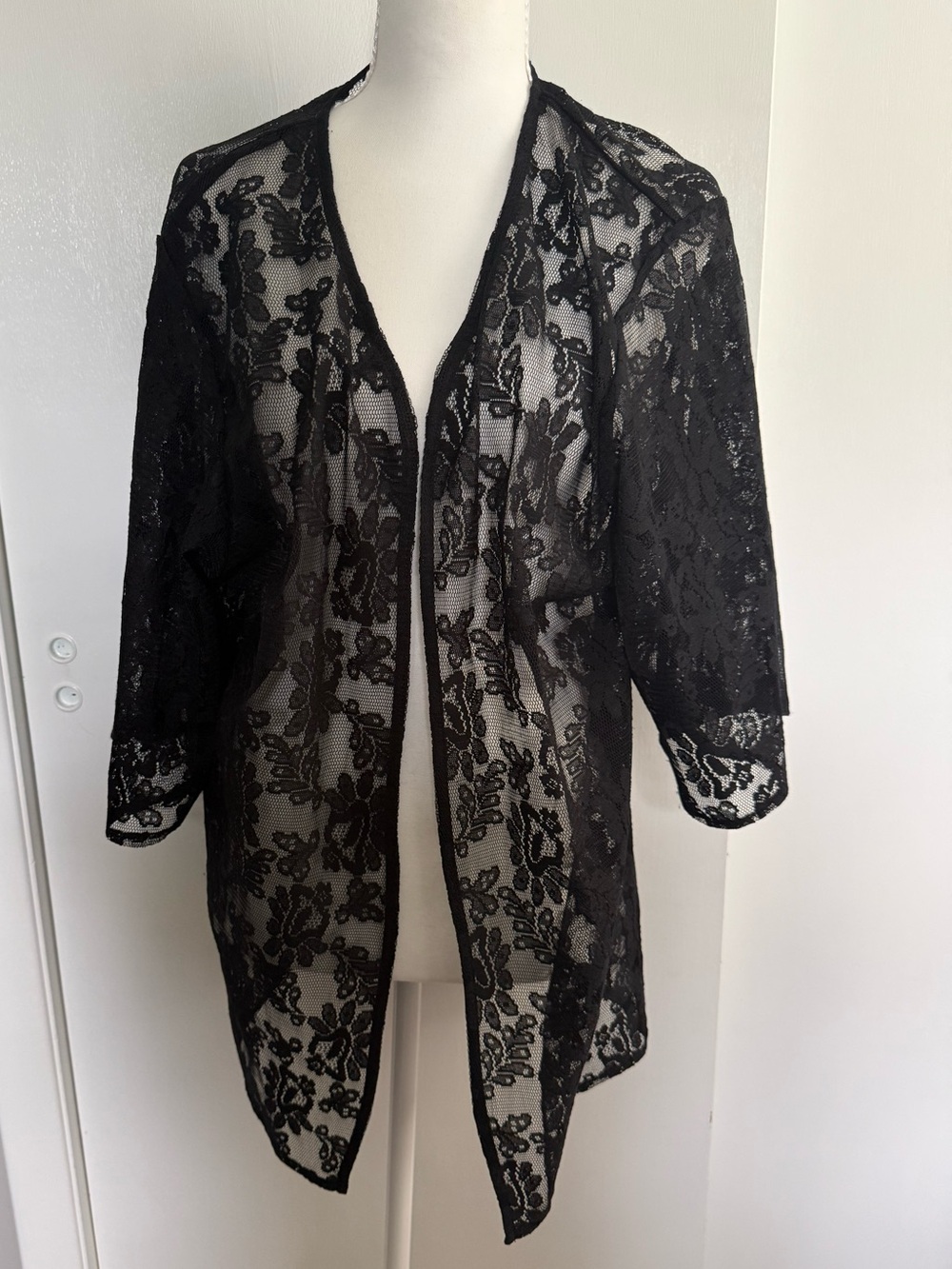 Express Black Sheer Lace Kimono